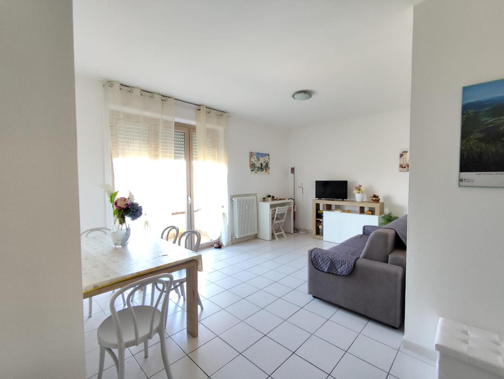 Residenza Tiziana Apartment Luino Exterior photo